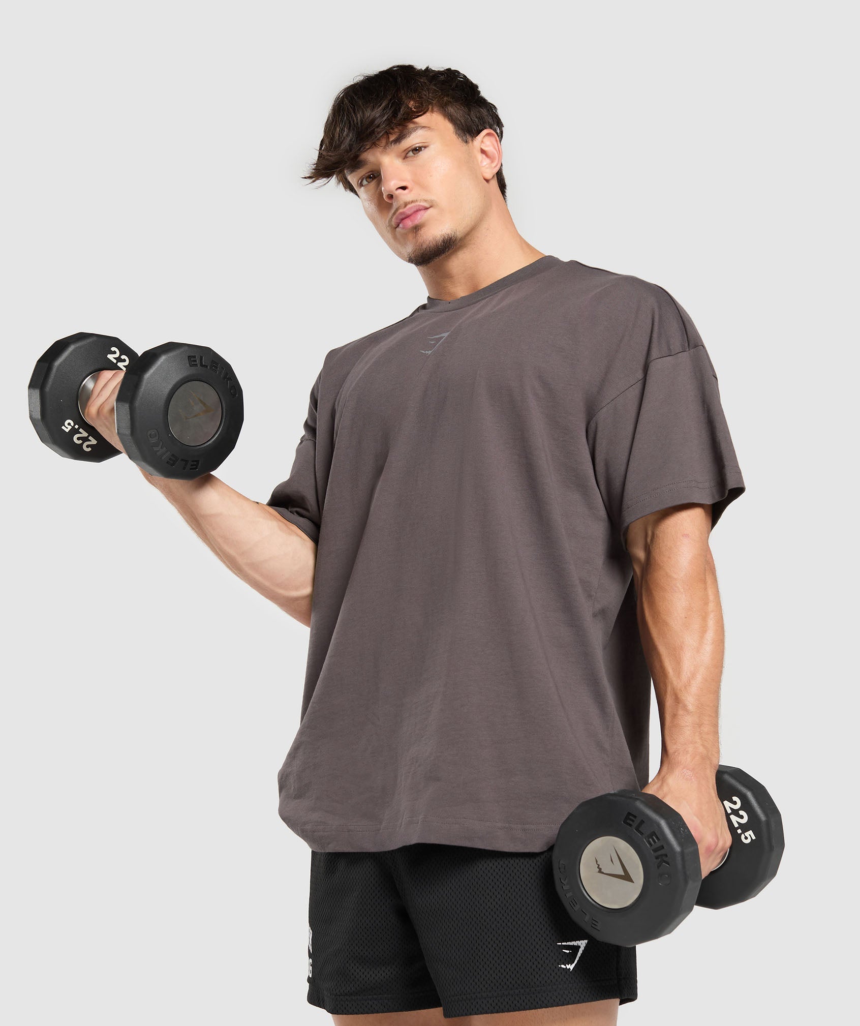 Movin' Metal Graphic T-Shirt Greyed Purple - immagine 6